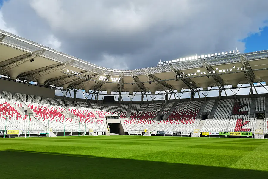 FL18 sa Poland